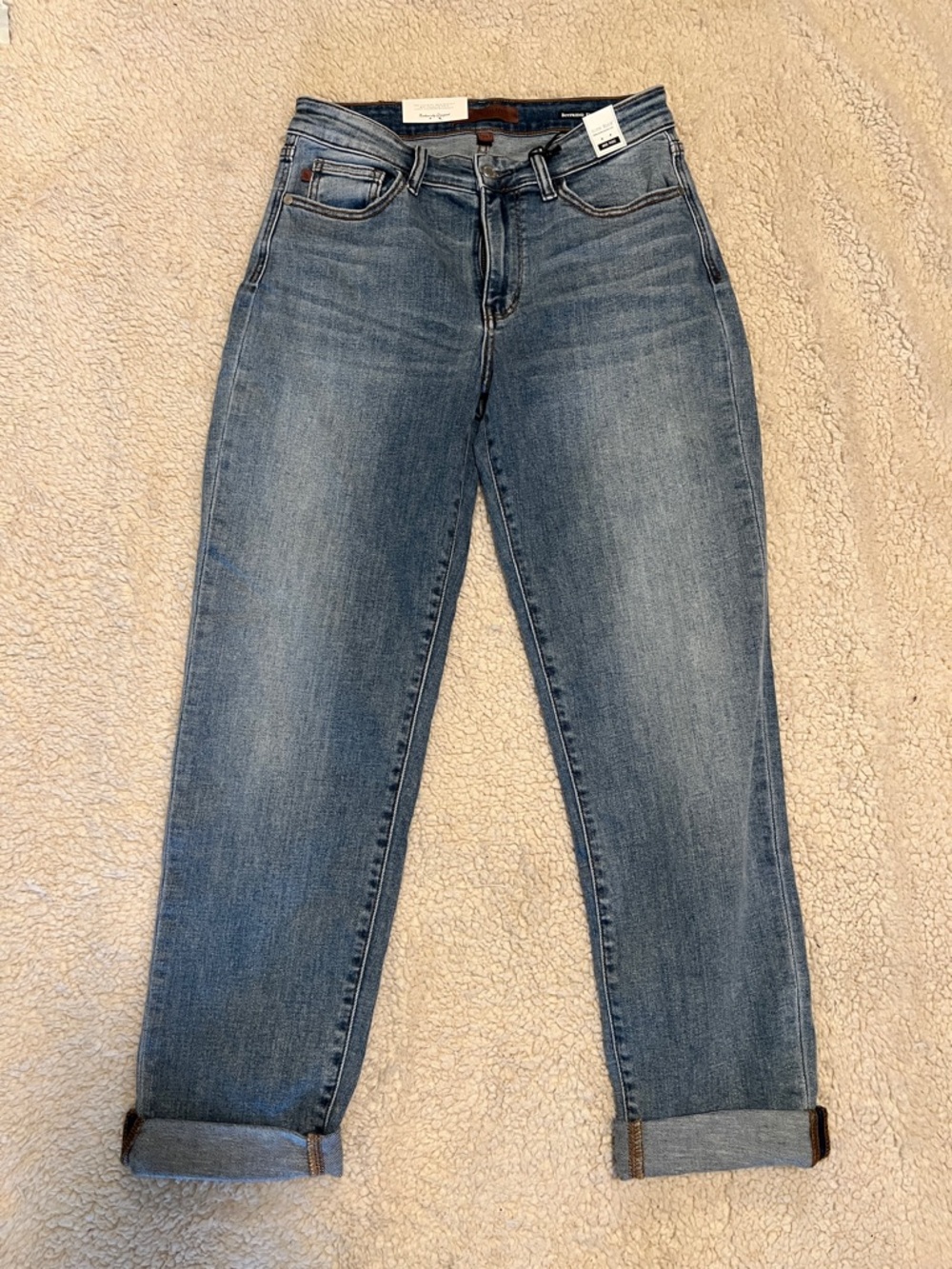 Judy Blue mid rise Boyfriend Jeans